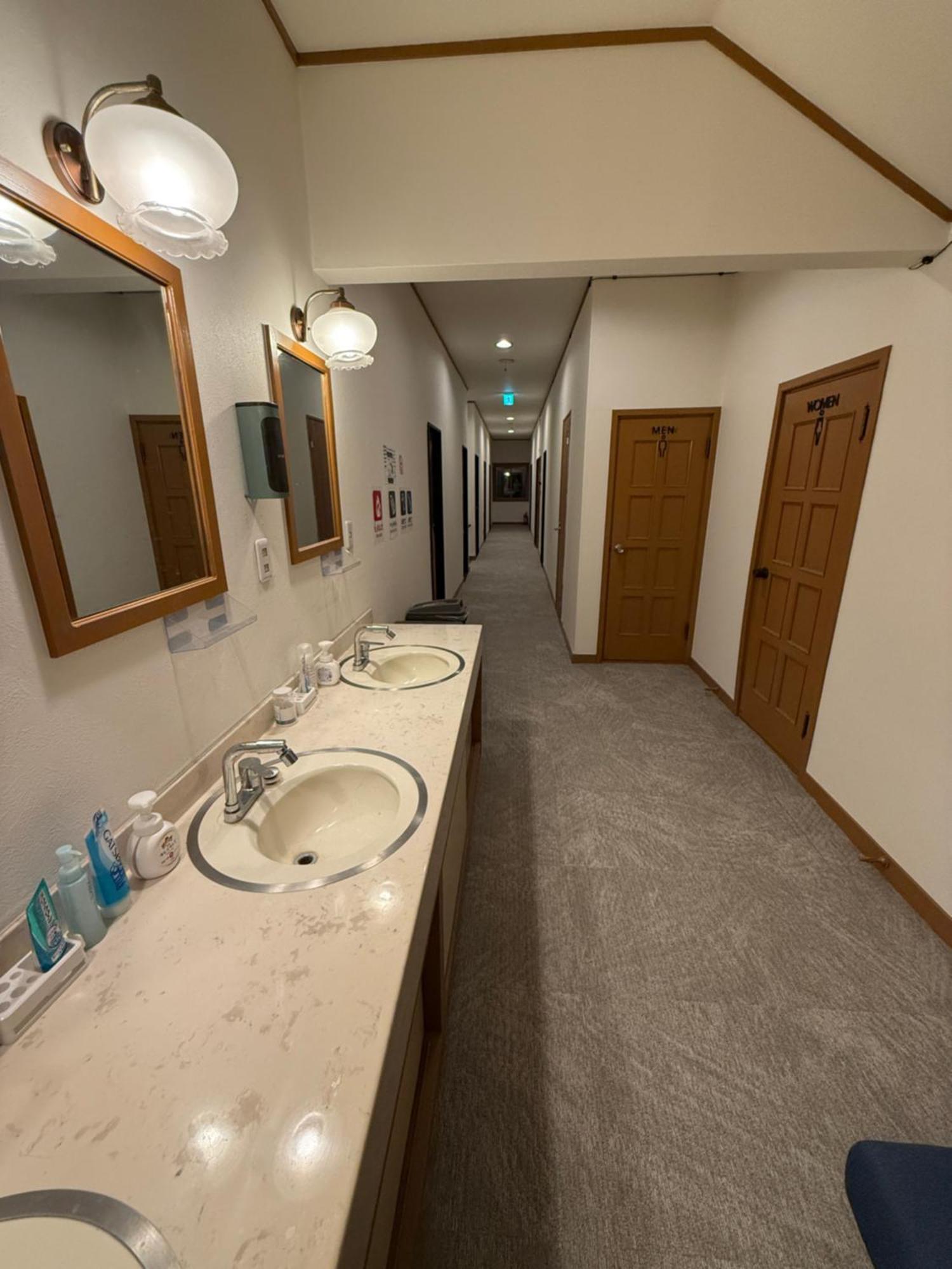 The Answer Bed & Breakfast Hakuba Exterior photo